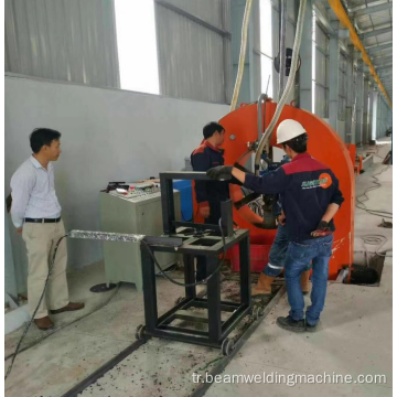 Çince konik ışık direği kapanma ve kaynak makinesi